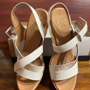 boc Women's White Wedge Sandals